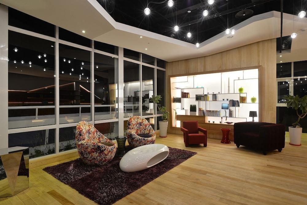 In Young Hotel Cao Hùng Ngoại thất bức ảnh