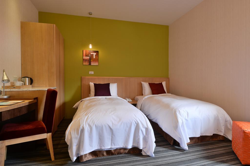 In Young Hotel Cao Hùng Ngoại thất bức ảnh