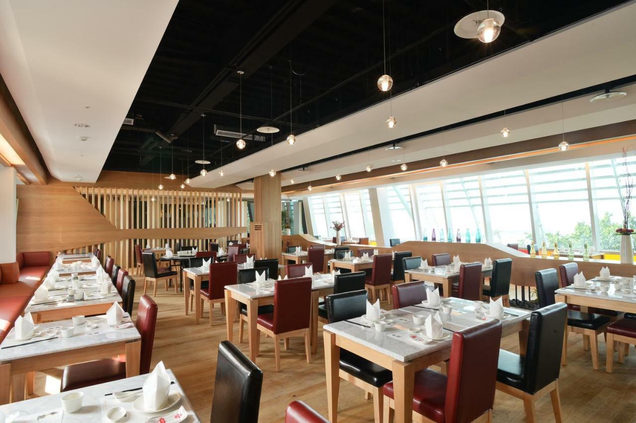 In Young Hotel Cao Hùng Ngoại thất bức ảnh